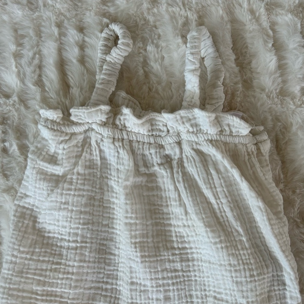 Zara White Ruffle Swing Tank - Picture 2 of 4